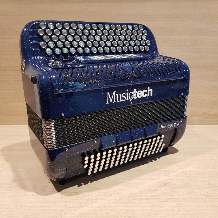 Musictech Music Maker Digital 50A digitale accordeon chromatisch French System demo