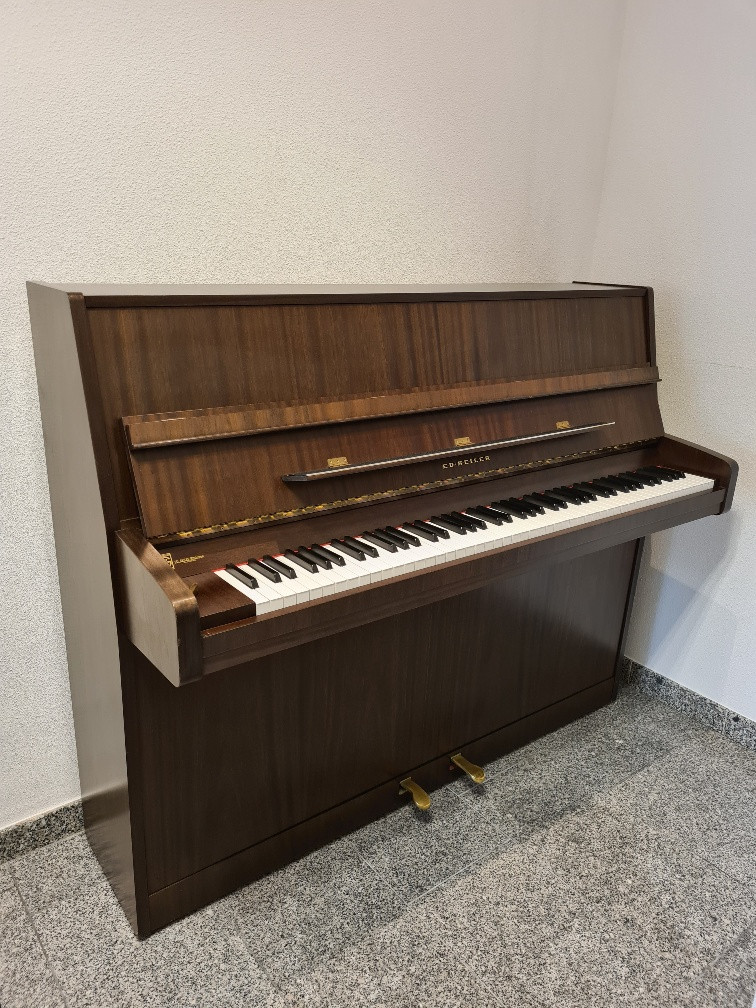 Seiler Mod. 116 Rosewood occasion piano (1980) Ed. Seiler