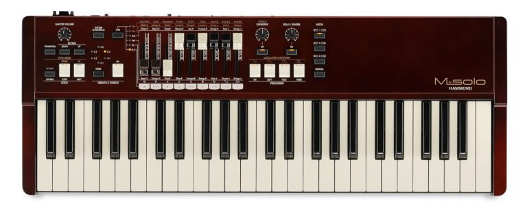 Hammond M-solo Burgundy digital organ