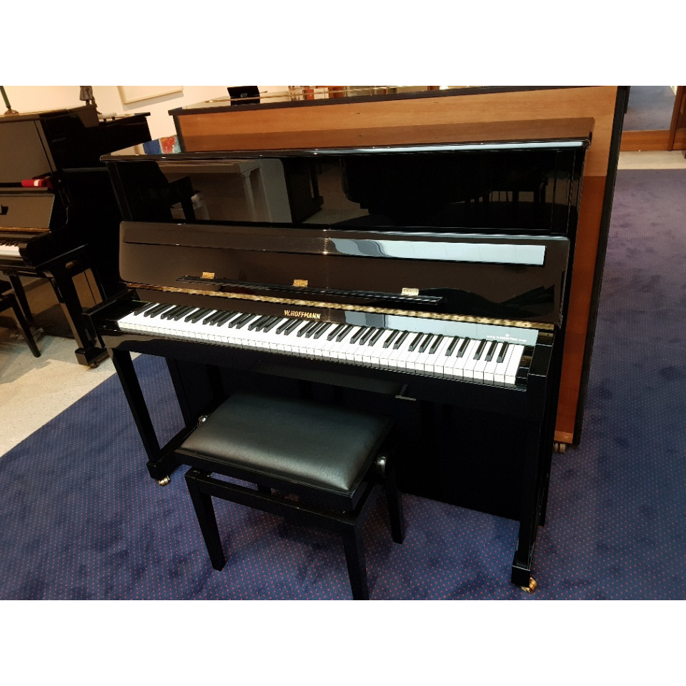 W. Hoffmann T-122 Tradition piano occasion
