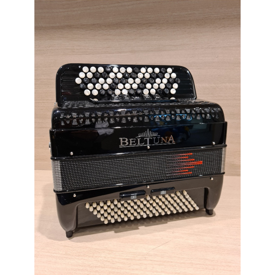 Beltuna Studio III 96 K M B-Griff accordeon (polished)