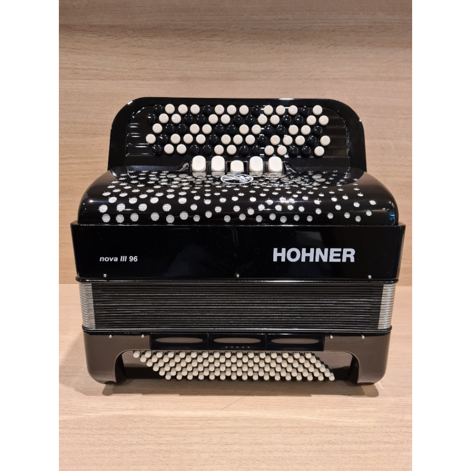 Hohner Nova III 96 B-Griff Black knopaccordeon Allrounder Demo