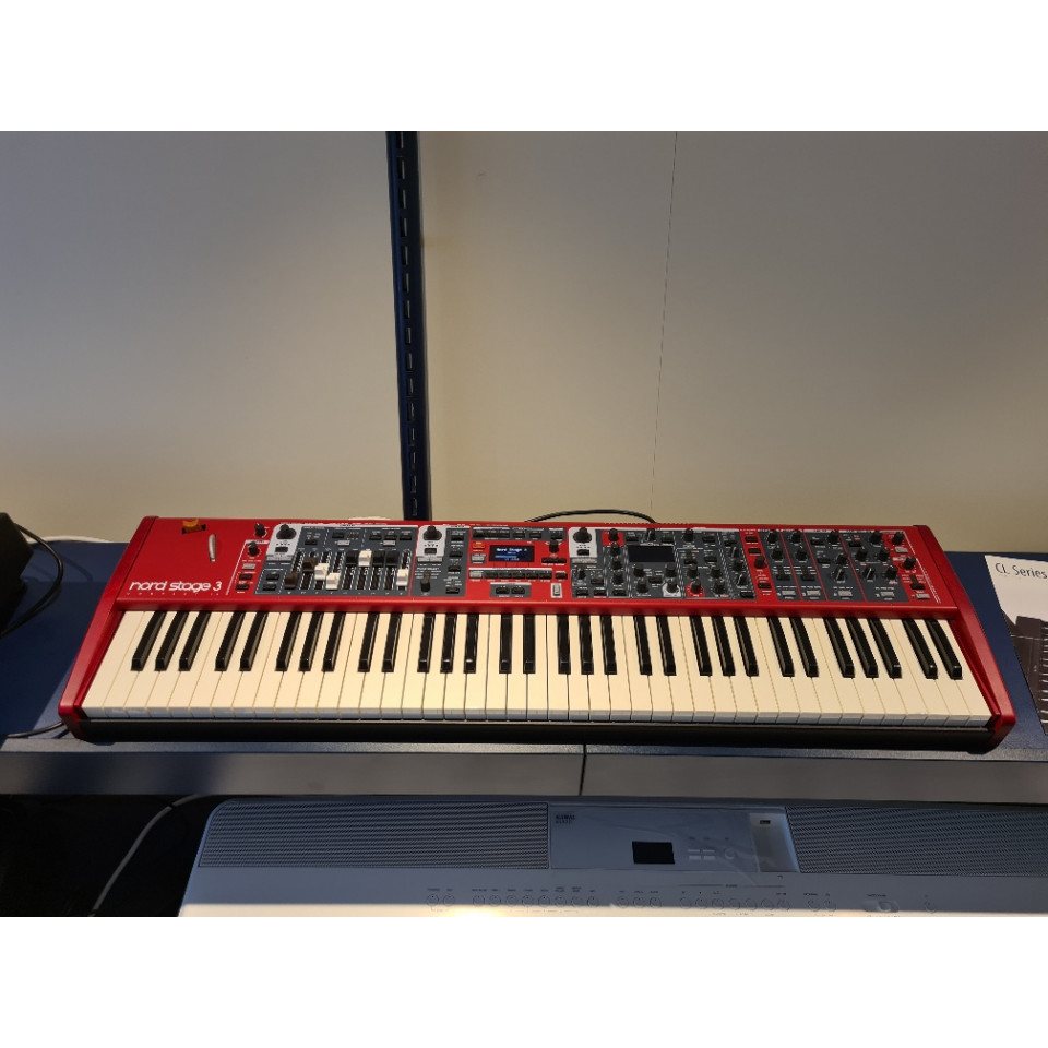 Clavia Nord Stage 3 Compact 73 occasion