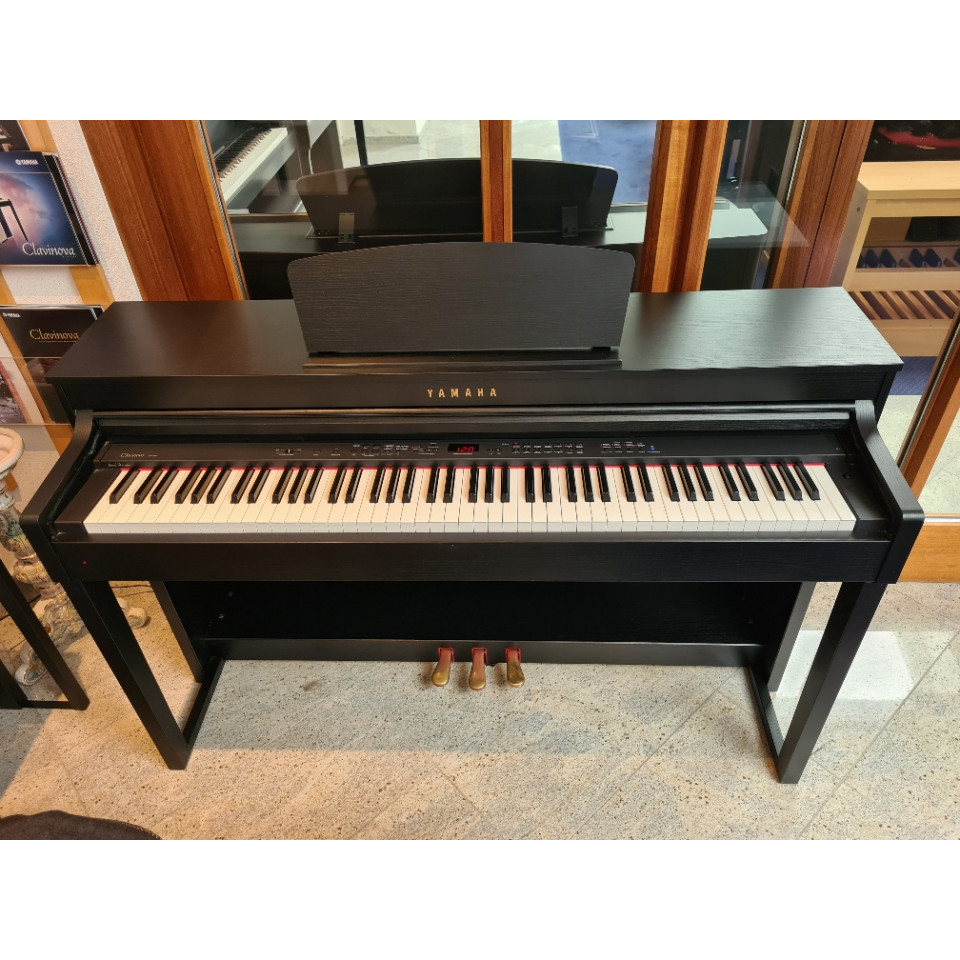 Yamaha CLP-430 B occasion Clavinova digitale piano
