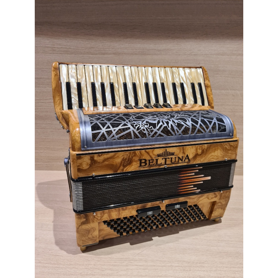 Beltuna Alpstar III 34/96 BR Luxe Pro Olive Ash Matt accordeon 8,2 kg